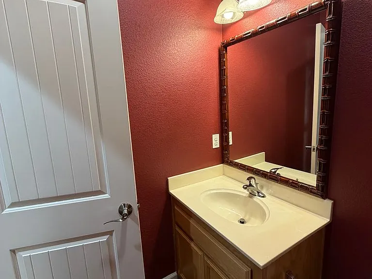 4032 Vittoria Ln — Photo 19