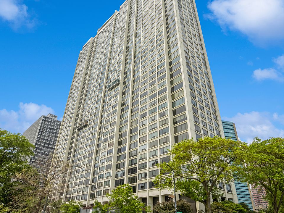1st image of 2800 N Lake Shore Dr APT 610