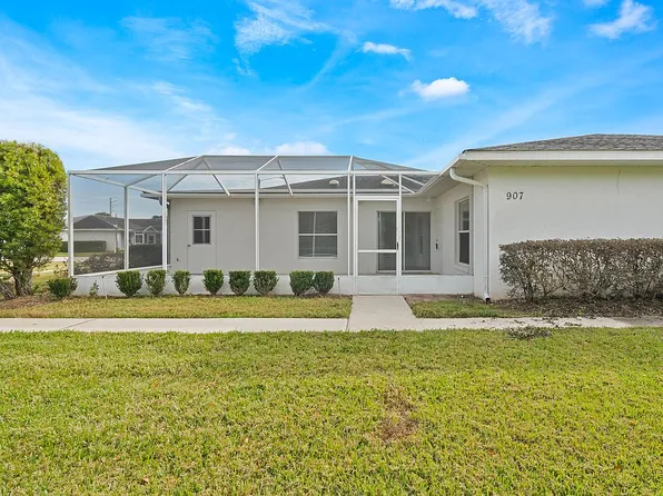907 Willow Dr, Leesburg, FL 34748