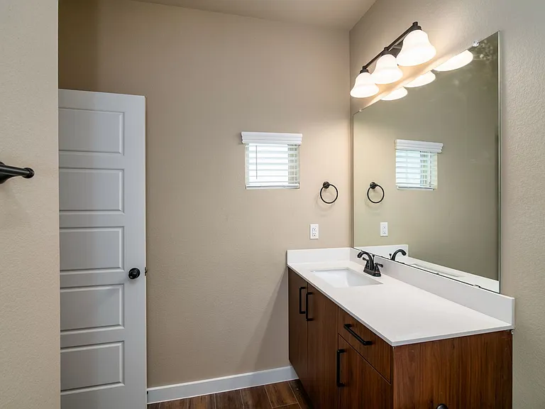 604 Harvest Moon Dr — Photo 14