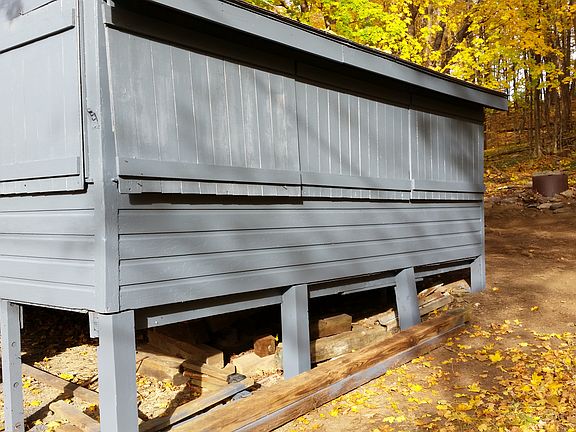 Sreened in cover porch
