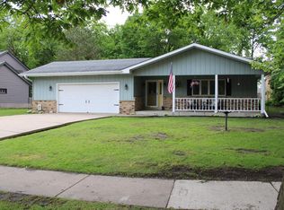 1455 39th Ave, Kenosha, WI 53144