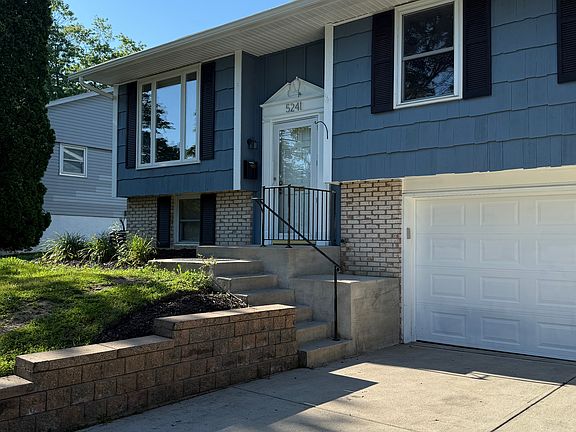 3rd image of 5241 Grandon Dr