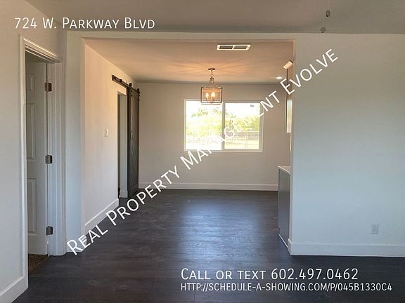 5th image of 724 W Parkway Blvd