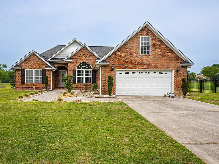 1830 Barnwell Dr — Photo 1