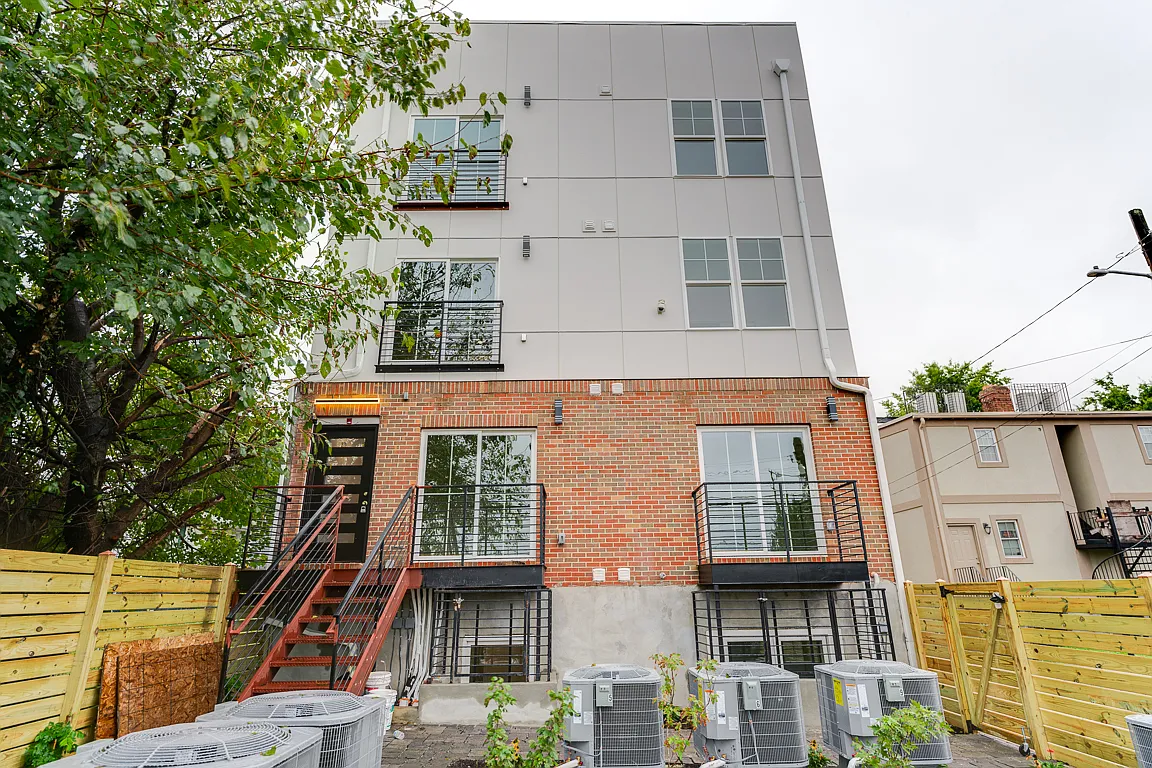 1 bed, 700 sqft, $1,900 — Photo 4
