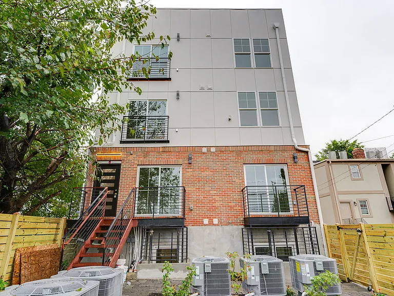 2230 Nicholson St SE #5 — Photo 17