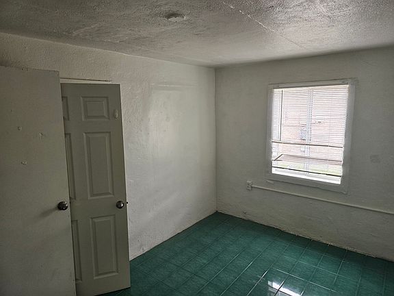 5th image of 3543-3547 S Clark Ave #3543