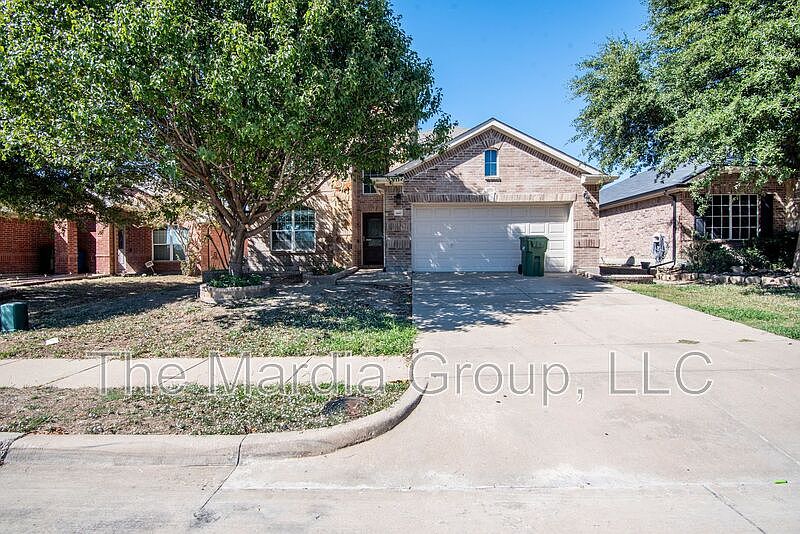 1st image of 1105 Concan Dr