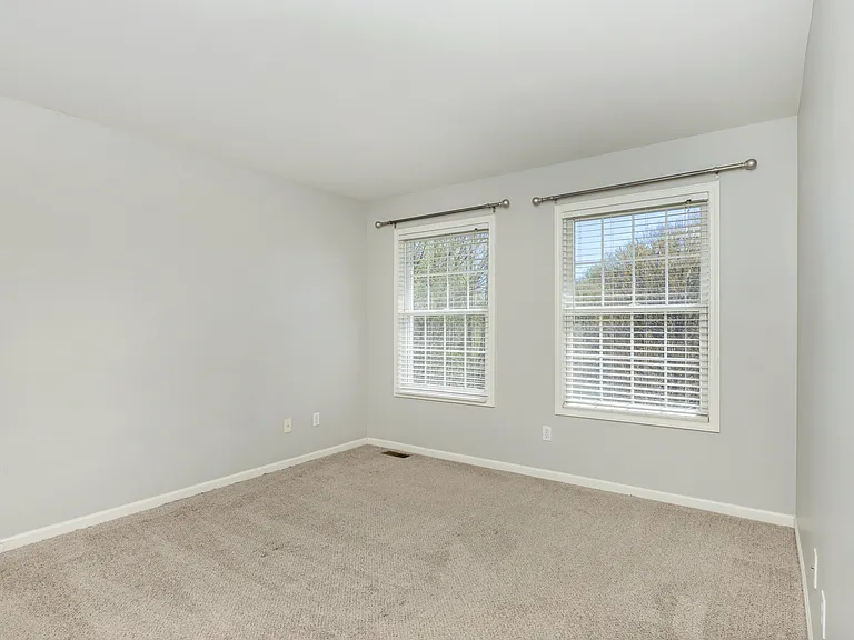 788 Eagle Dr — Photo 21