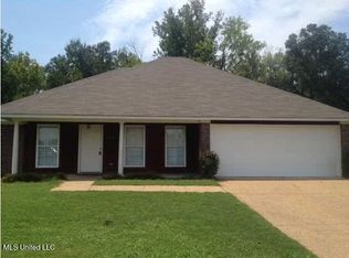 444 Pecan Cir, Brandon, MS 39042