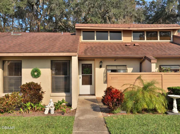 1229 Charter Oaks Cir, Holly Hill, FL 32117
