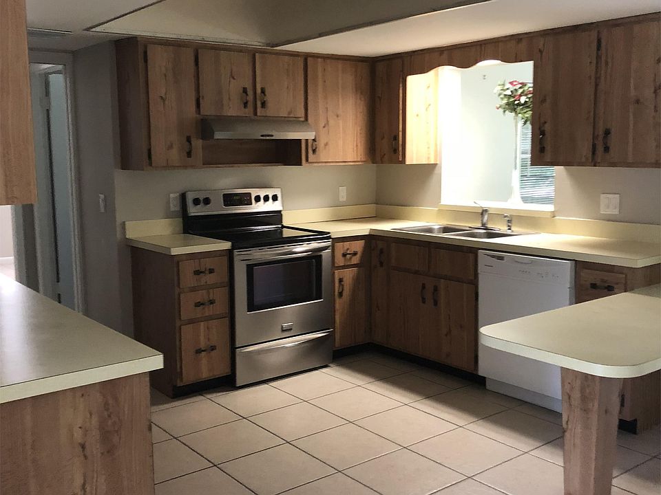 2nd image of 5413 Winter Garden Pkwy