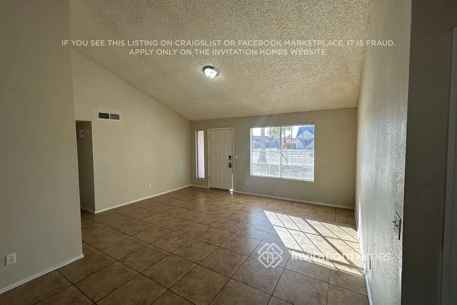 19001 N 46th Ave Glendale, AZ 85308 — Photo 2
