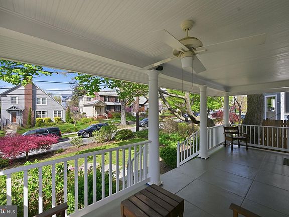 4th image of 4428 Stanford St