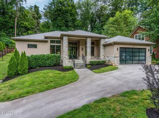 4037 SW Hiawatha Dr, Knoxville, TN 37919