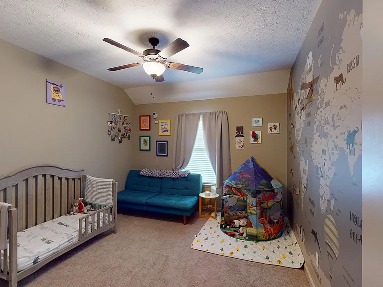 10533 Duncannon Trl — Photo 32