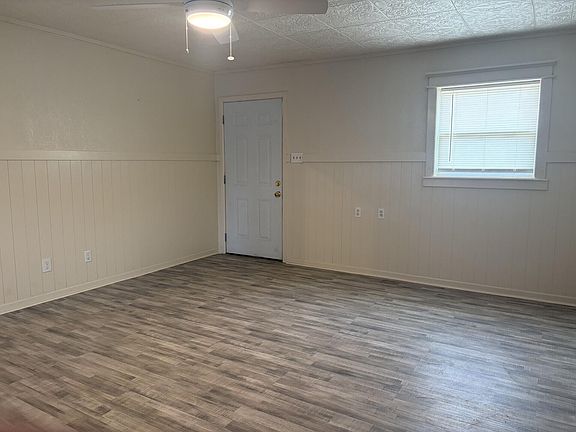 5th image of 501 Avenue D