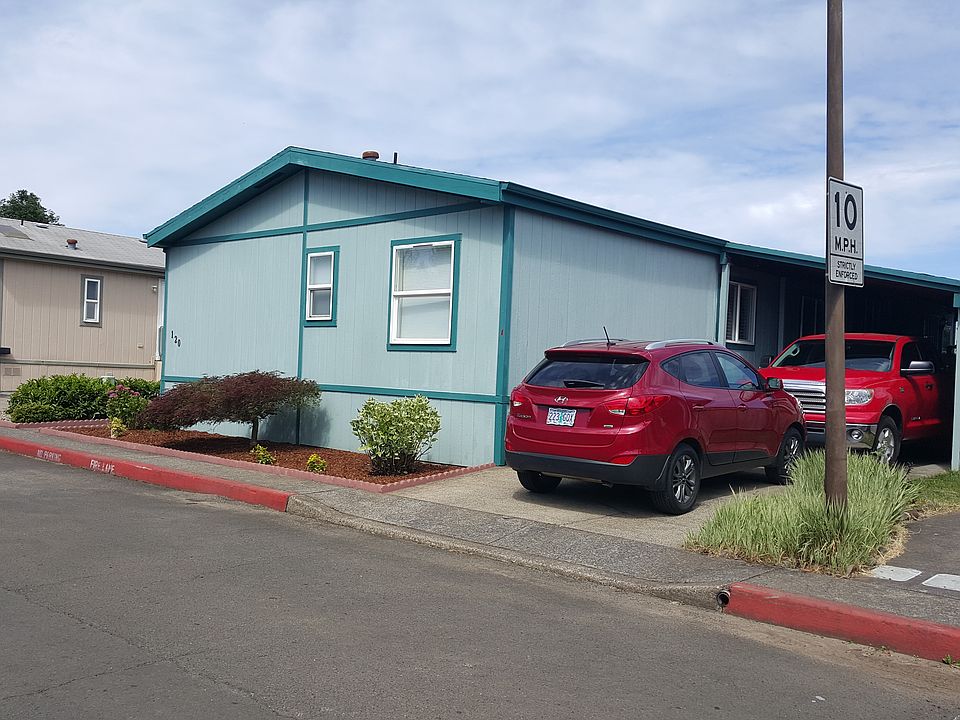 2nd image of 1949 SE Palmquist Rd Unit 108