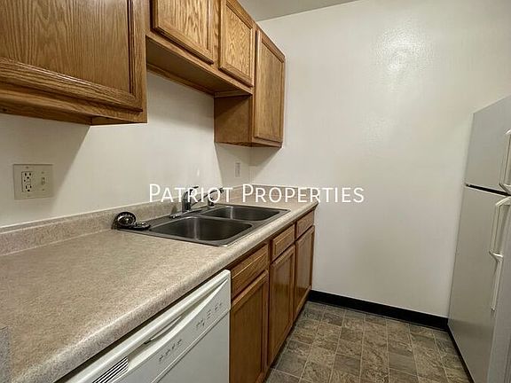 4th image of 1220 Severson Dr #7