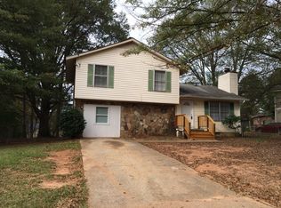 8132 Flamingo Dr, Jonesboro, GA 30238
