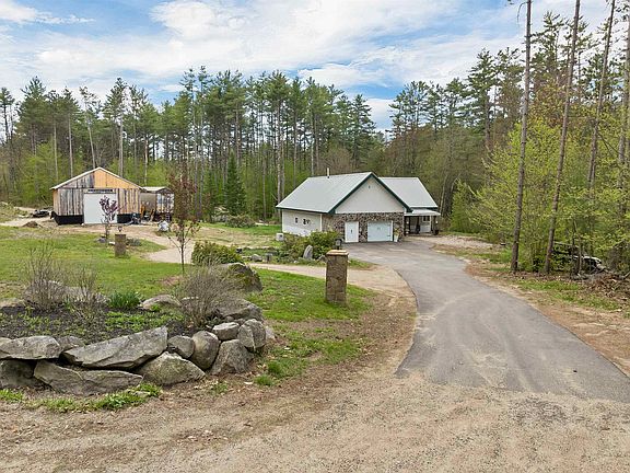 2nd image of 65 Green Mountain Road