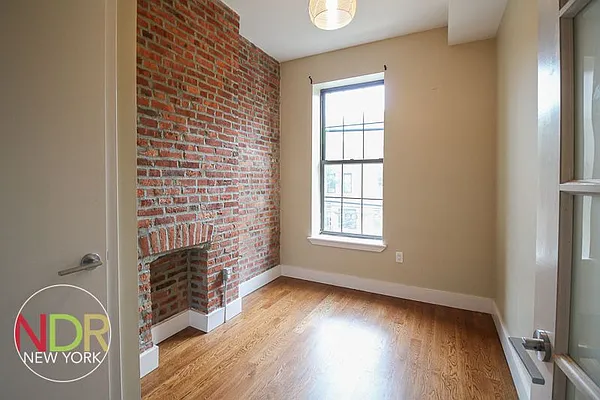 Rented by Next Door Realty NYC | media 8