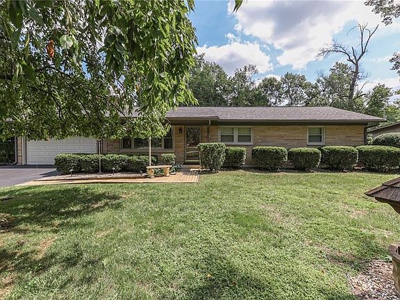 2nd image of 7317 Lindenwood Dr