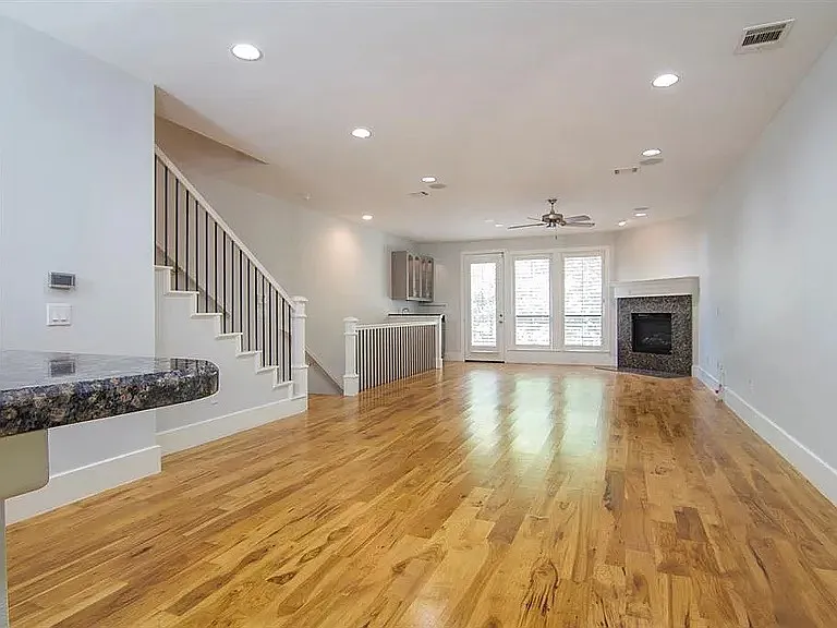 2606 Shelby Ave — Photo 19