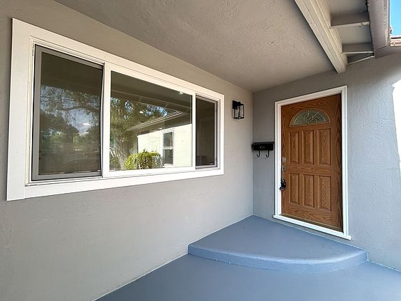 5th image of 836 14th Ave