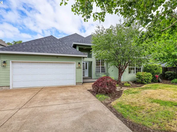 3295 Willakenzie Rd, Eugene, OR 97401