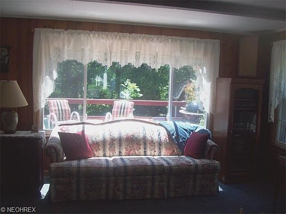LIVING ROOM LOOKING OUT AT DECK