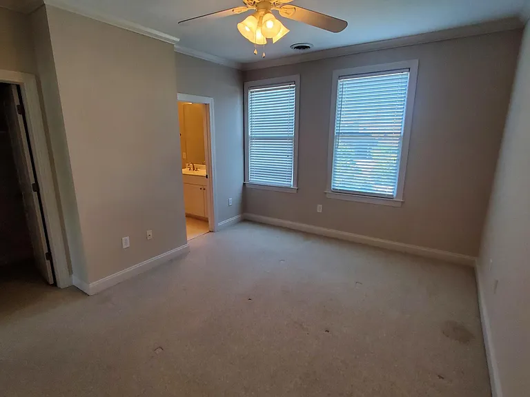 1314 Pulaski St — Photo 3