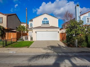 2067 Santa Ana N, Los Angeles, CA 90059