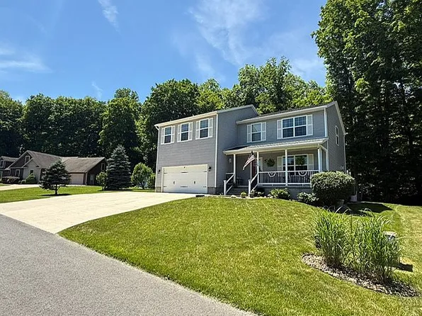 117 Valley Forge Cir, Fairmont, WV 26554