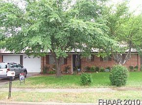 1st image of 1704 Phyllis Dr