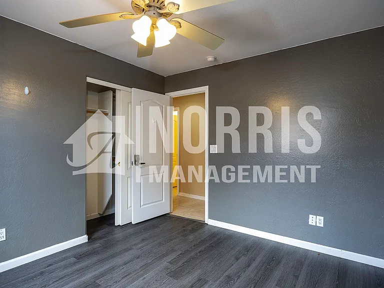 10307 W Midnight Dr — Photo 20