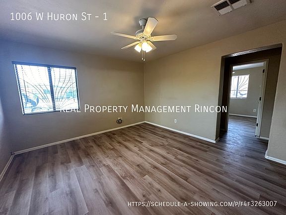 5th image of 1006 W Huron St APT 1