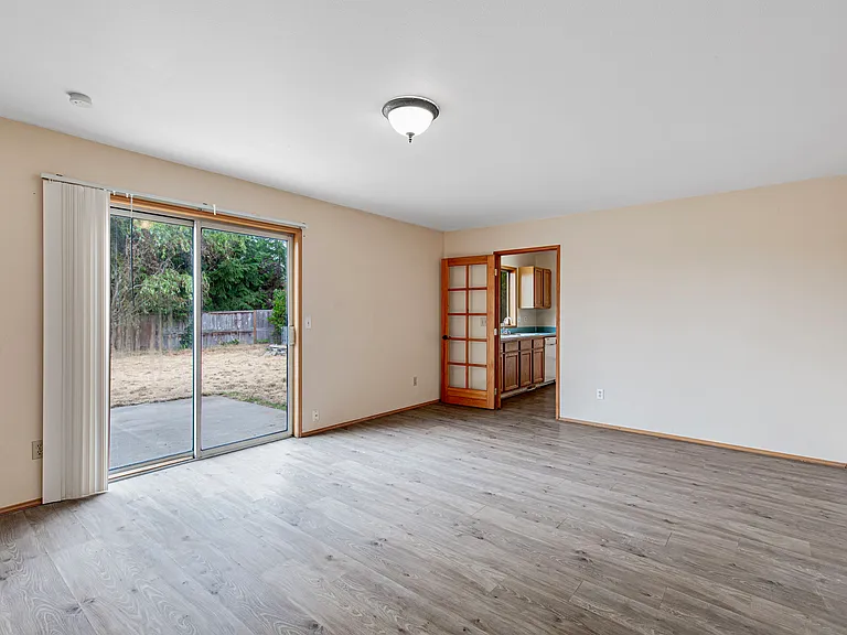 29 Hylebos Ave — Photo 15
