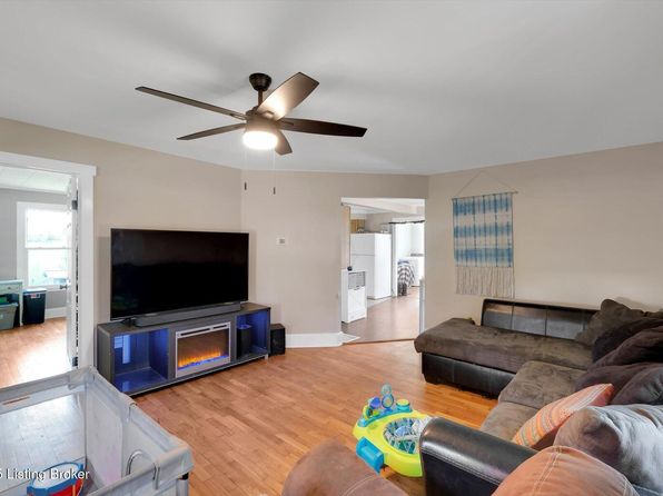 79 Defoe Rd, Pleasureville, KY 40057