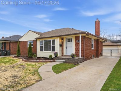 21324 Yale St, Saint Clair Shores, MI, 48081