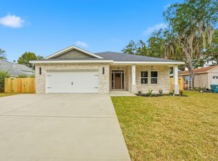 15 Plew Ave, Shalimar, FL 32579