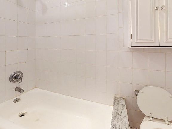 4th image of 1473 1st Ave #2AA