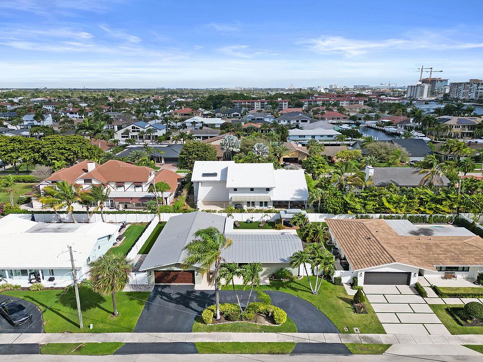 1st image of 3001 NE 45th Street