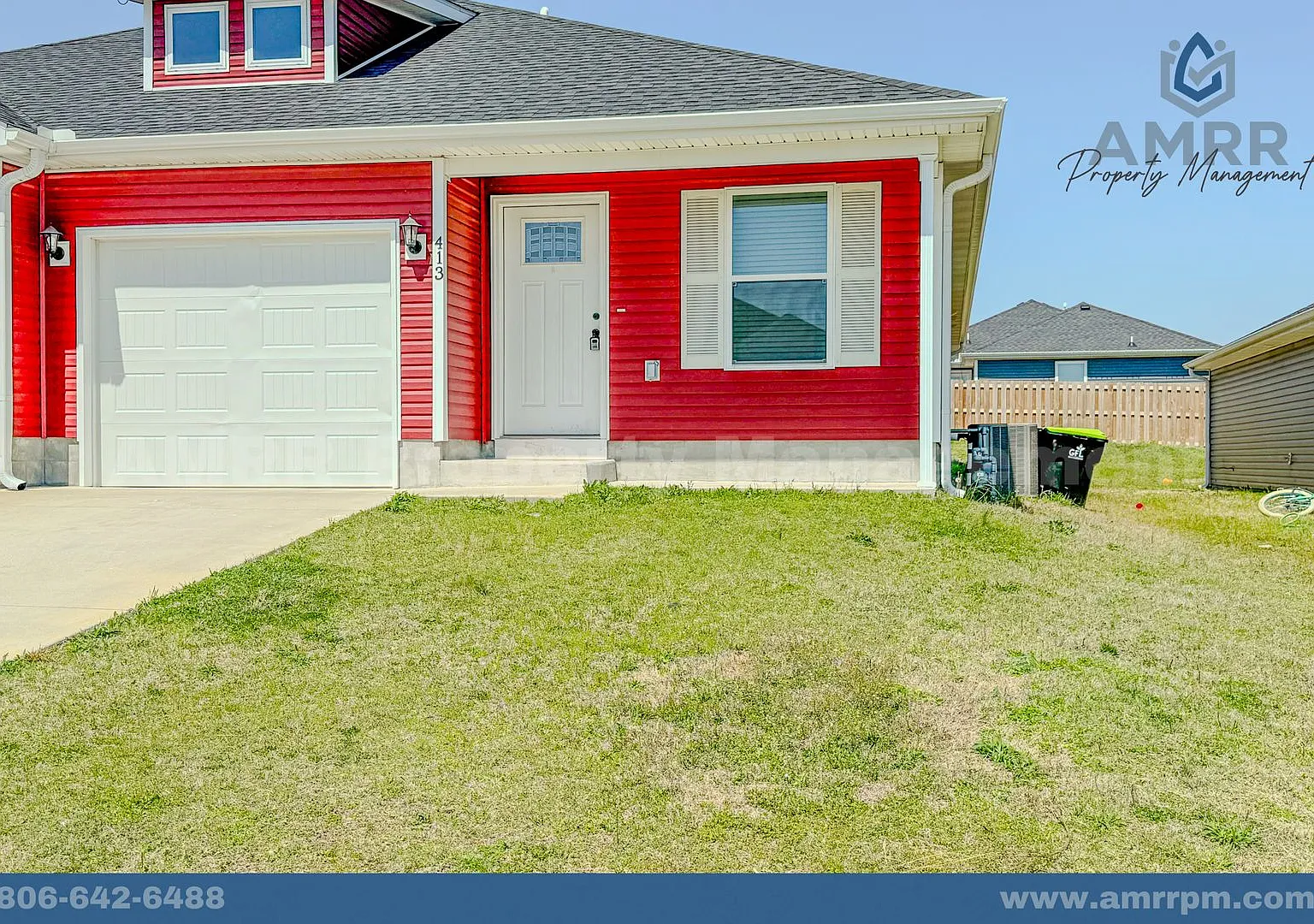 New 3 Bedroom Townhome! — Photo 1