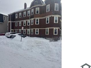 64 Sever St APT 1, Worcester, MA 01609