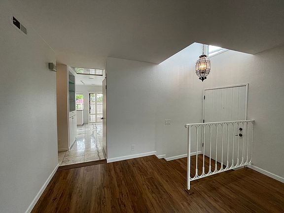 4th image of 8009 Caminito Gianna