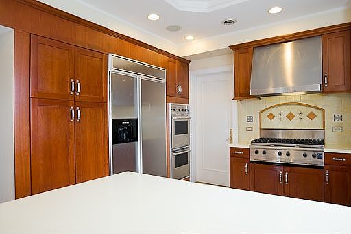 5th image of 3730 N Lake Shore Dr APT 14B