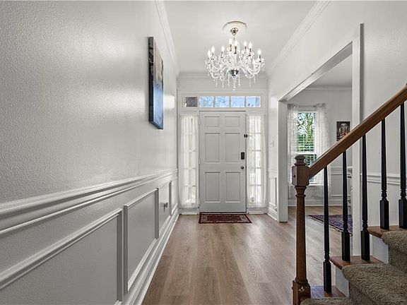 5th image of 2059 Ponderosa Pl