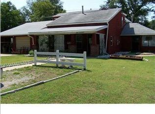 1017 W Towanda Ave, El Dorado, KS 67042